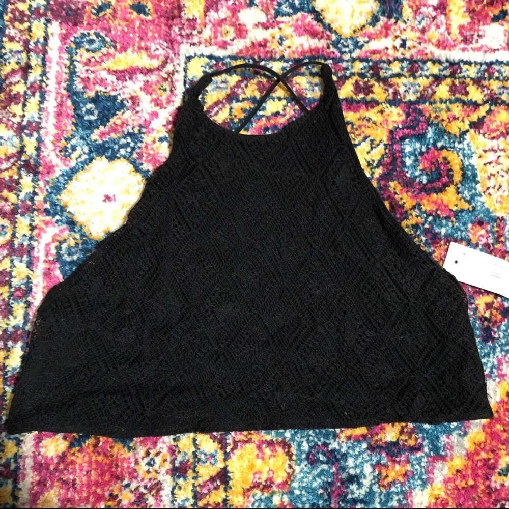 MeToWe Crochet Overlay Crop Top Criss Cross - Picture 3 of 8